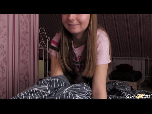 ❤️ Blondie Terda l-BFF tagħha Profondament u Gets Cum F'Ħalqha Porno f'mt.fuxporn-com.ru ﹏